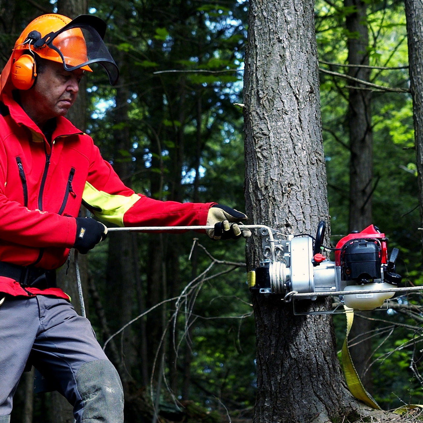 2-Stroke 50cc Petrol-Powered Portable Winch